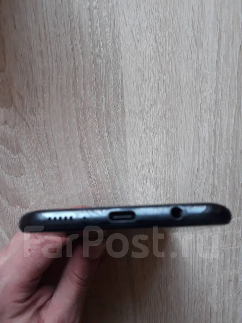Samsung Galaxy A20. �/�, ������, 3G, 4G LTE, Dual-SIM, NFC ����