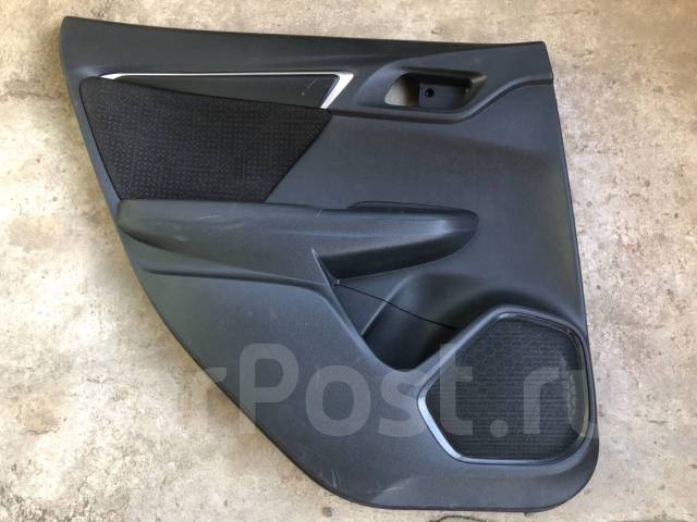 Стекло двери honda