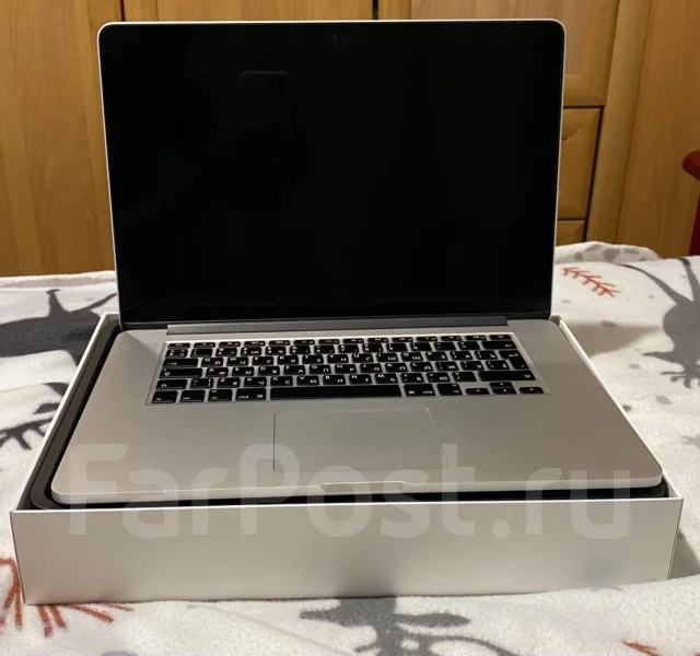 Apple MacBook Pro 15 2015 Mid. 15", WiFi: 1, Bluetooth: 1 ����