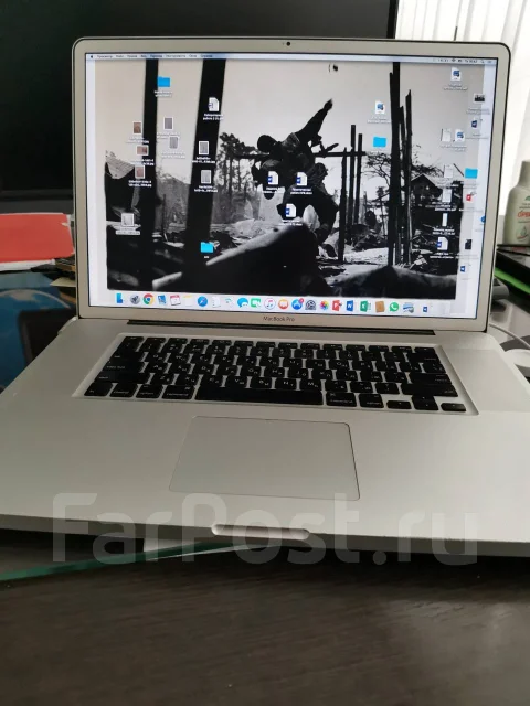 Apple MacBook Pro 17 2009 Mid. 17", 3,1����, ��� 8 ��, ���� 256���, WiFi: 1, Bluetooth: 1, ����������� �� 8��. ����