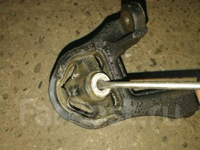 Подушка редуктора Honda Element 2005 YH2 K24A купить во Владивостоке по ...