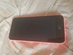 Apple iPhone 5c. �/� ����