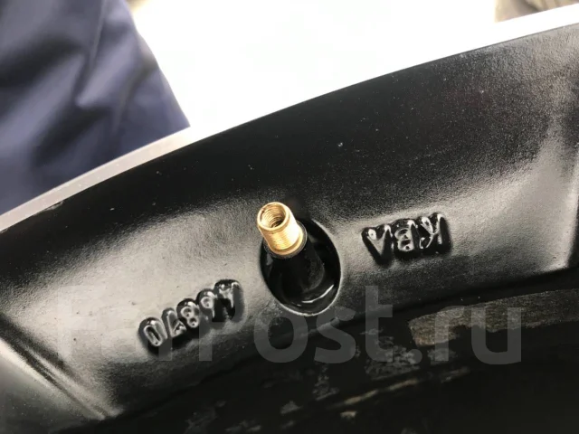 AEZ. 9.0x20", 5x114.3, ET30. ��� ����� �� ������������ ����