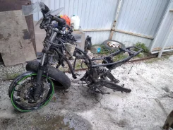 Kawasaki Ninja 650R ����