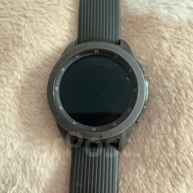 Samsung Galaxy Watch. GPS, NFC ����