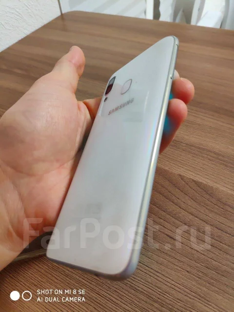 Samsung Galaxy A40. �/�, �����, Dual-SIM ����
