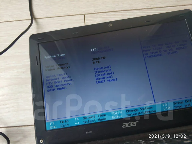 Acer Aspire One. 10.1", 1,6����, ��� 2048 ��, ���� 500���, WiFi: 1, Bluetooth: 1, ����������� �� 3��. ����