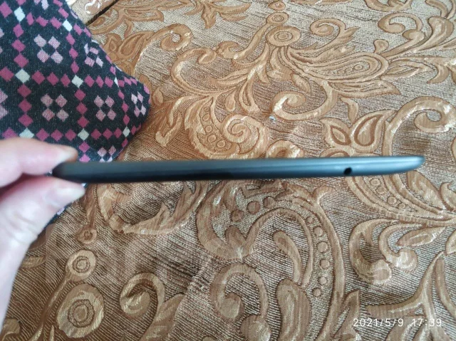 Asus Transformer Pad TF103C ����