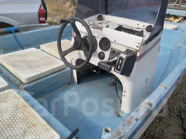 Marine Six. 1990 ���, ����� 7��., ��������� ��� ���������, 120��.�. ����