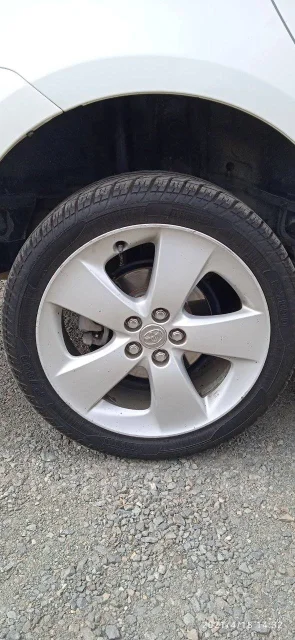Touren. 7.0x17", 5x100, ET-50 ����