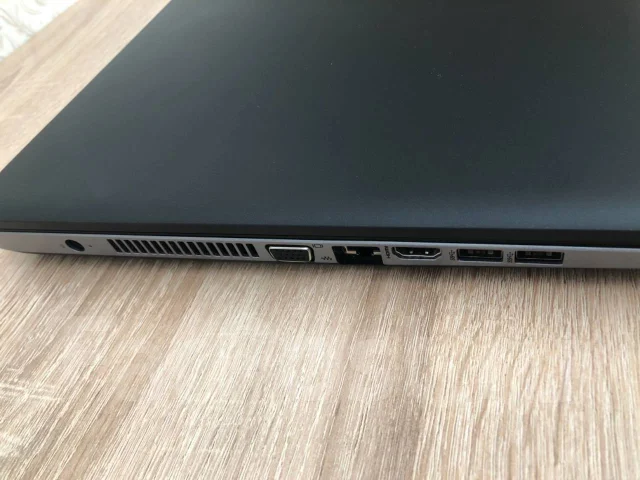 HP ProBook 470. 17.3", 2,6����, ��� 8 ��, ���� 512���, WiFi: 1, Bluetooth: 1, ����������� �� 1��. ����