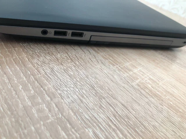 HP ProBook 470. 17.3", 2,6����, ��� 8 ��, ���� 512���, WiFi: 1, Bluetooth: 1, ����������� �� 1��. ����