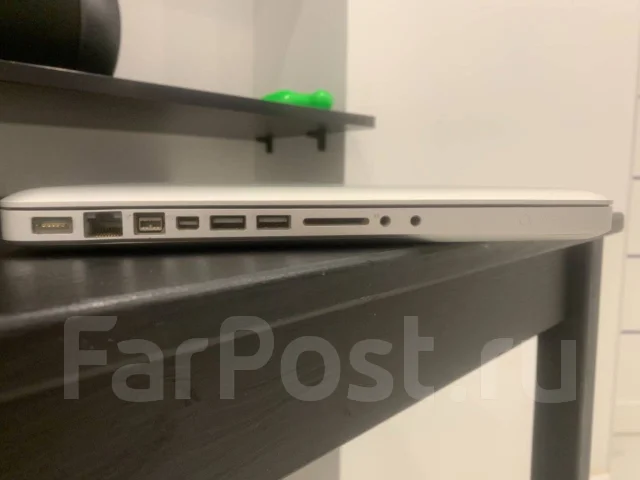 Apple MacBook Pro 15 2010 Mid. 15", 2,4����, ��� 8 ��, ���� 500���, WiFi: 1, Bluetooth: 1, ����������� �� 4��. ����