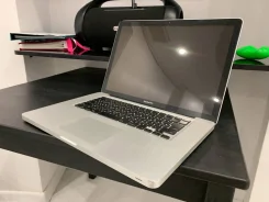 Apple MacBook Pro 15 2010 Mid. 15", 2,4����, ��� 8 ��, ���� 500���, WiFi: 1, Bluetooth: 1, ����������� �� 4��. ����