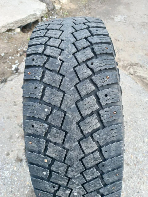 Nokian Hakkapeliitta 10 LT. �����������, 2011 ���, �/�, ����� 40 % ����