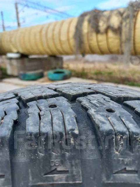 Nokian Hakkapeliitta 10 LT. �����������, 2011 ���, �/�, ����� 40 % ����