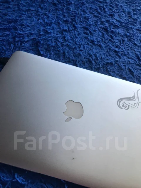 Apple MacBook Air 13 2010 Late. 13.3", ��� 2048 ��, ���� 128���, WiFi: 1, Bluetooth: 1 ����