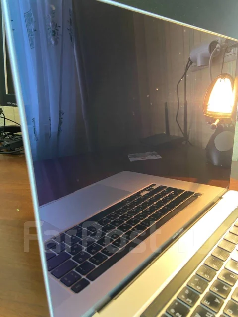Apple MacBook Pro 16 2019. 16", 2,6����, ��� 16 ��, ���� 512��� ����