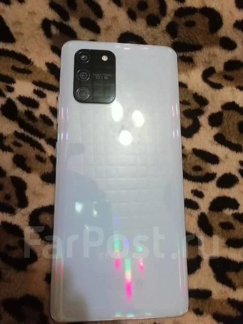 Samsung Galaxy S10 Lite. �/�, �����, 4G LTE, Dual-SIM, NFC ����