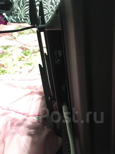 DEXP F32D7000B. LCD (��) ����