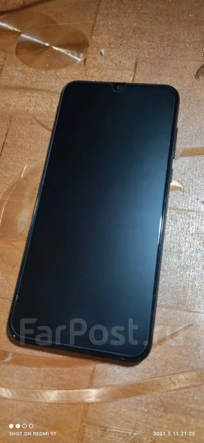 Honor 30i. �/�, 128 ��, ������, 3G, 4G LTE, Dual-SIM, NFC ����