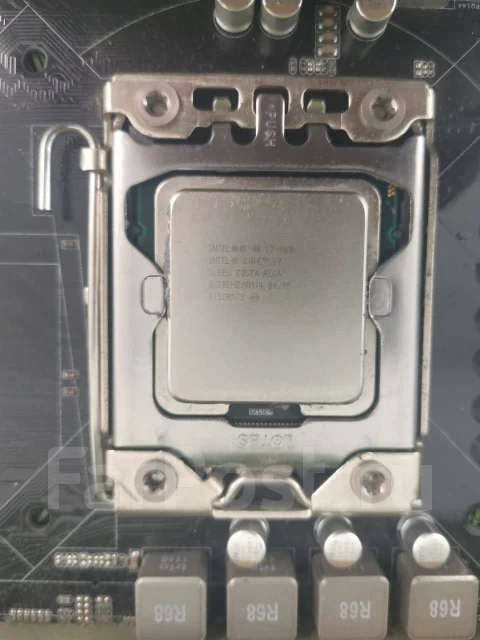 LGA1366 ����
