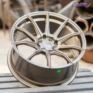 Shogun. 8.0x17", 4x100, 4x114.3, ET30, �� 73,1���. ����