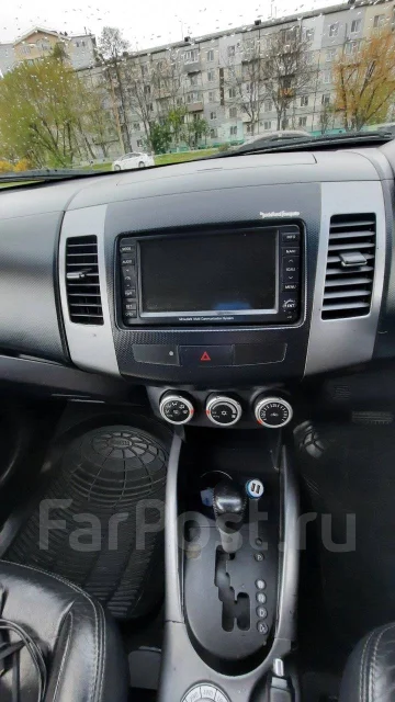 Mitsubishi Outlander. ��������, 4wd, 2.4 (170��.�.), ������, 174 000����. �� ����