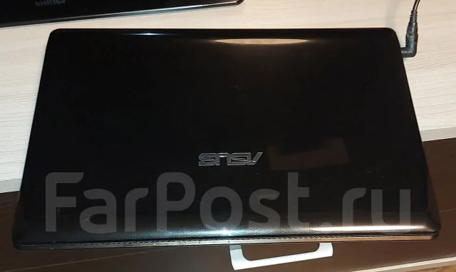 Asus K52DE. 15.6", 2 300����, ��� 4 ��, ���� 320���, WiFi: 1, Bluetooth: 1 ����