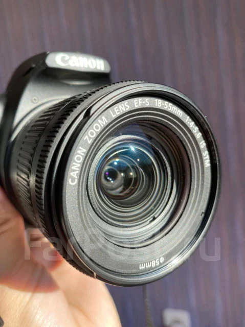 Canon EOS 250D ����