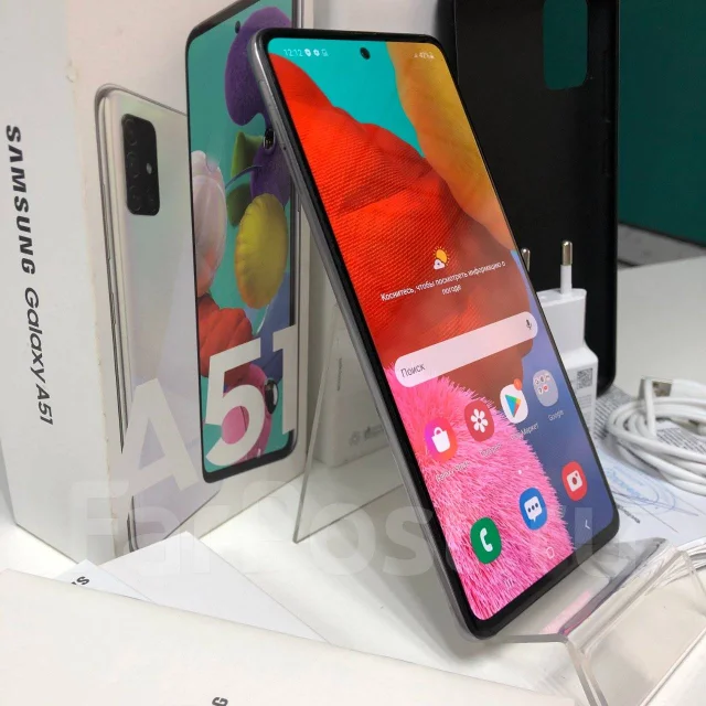 Samsung Galaxy A51. �/�, �����, 4G LTE, Dual-SIM ����
