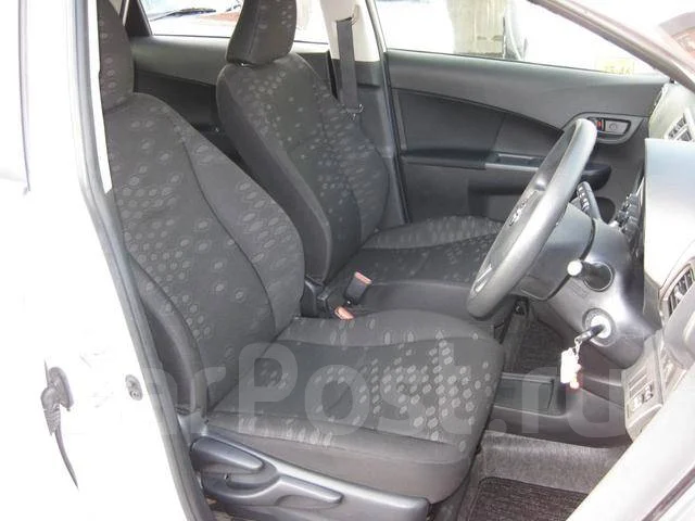 Toyota Ractis. �������, ��������, 1.3, ������, 28 000����. ��, �/�. ��� ����� �� ������������ ����
