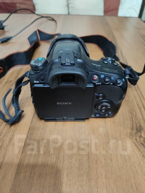 Sony Alpha SLT-A65. 20 � ����� ��, ���: 14� � ����� ����