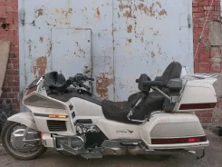 Honda Gold Wing ����