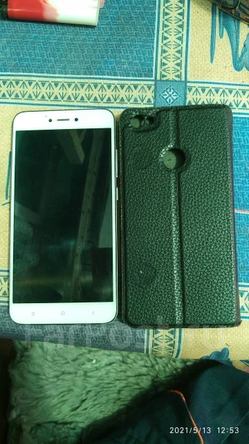 Xiaomi Redmi Note 5A. �/�, 16 ��, �����������, 3G, 4G LTE, Dual-SIM ����