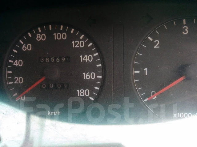 Toyota Corolla. ��������, 4wd, 2.0 (90��.�.), ������, 333 333����. �� ����