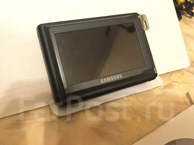 Samsung I80. 8 - 8.9 ��, ���: 3� ����
