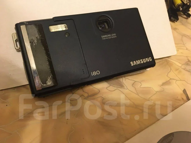Samsung I80. 8 - 8.9 ��, ���: 3� ����