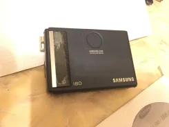 Samsung I80. 8 - 8.9 ��, ���: 3� ����
