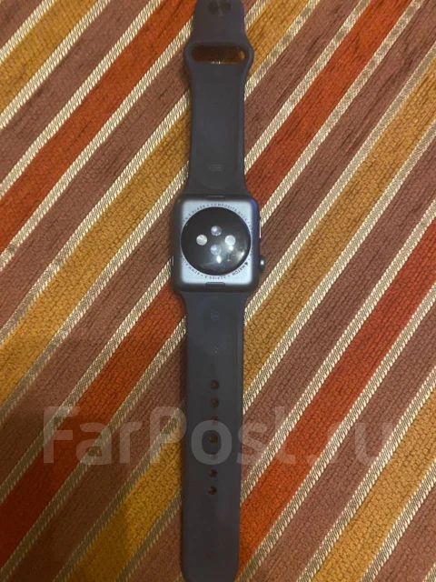 Apple Watch Series 3. GPS, NFC, IP67 ����