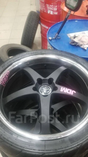 Hunter. 8.0x18", 5x100, ET35 ����