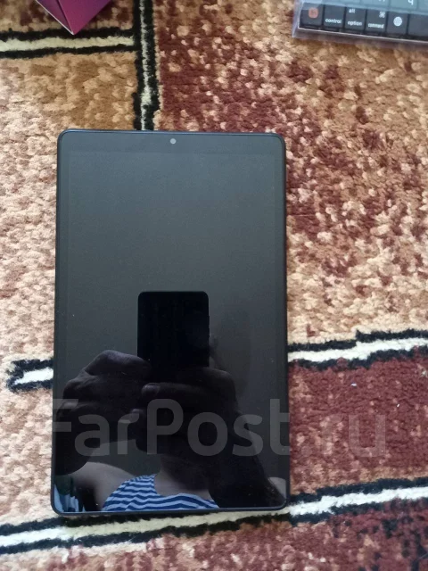 Lenovo Tab M8 ����