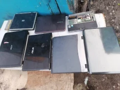Samsung 2. 14", 220,0����, ��� 512 ��, ���� 7���, WiFi, Bluetooth, ����������� �� 4��. ����