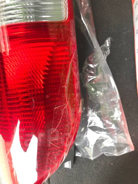 Продам Задний фонарь от Тойота Хайс купить в Уссурийске по цене: 1 000 ...