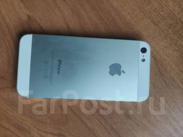 Apple iPhone 5. �/�, �����, 4G LTE ����