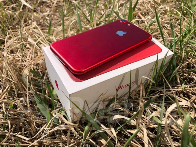 Apple iPhone 7. �/�, �������, 4G LTE, ����������, NFC ����
