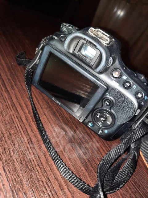 Sony Alpha SLT-A58. 20 � ����� ��, ���: 3� ����