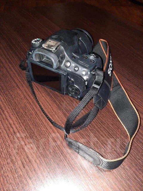 Sony Alpha SLT-A58. 20 � ����� ��, ���: 3� ����