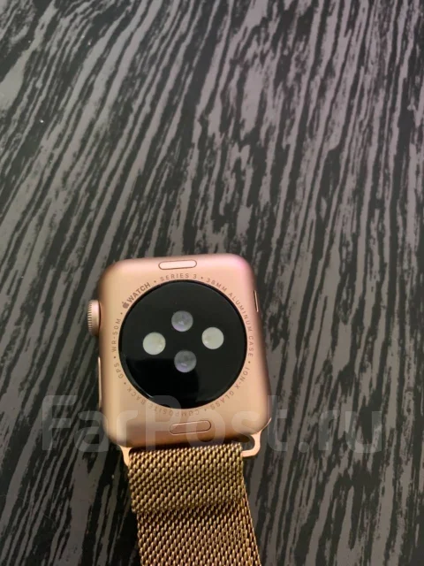 Apple Watch Series 3. GPS, NFC, IP67, IP68 ����