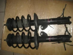 ������ ����� Toyota NSP100, NCP110, SCP100, NHP10, Ractis 05-16/ IST 07-16 ���� ����/����� 4852059335, 4851080277 ����